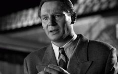 schindlers-list-movie-clip-screenshot-one-more-person_large-thumb-400x225-27678.jpg