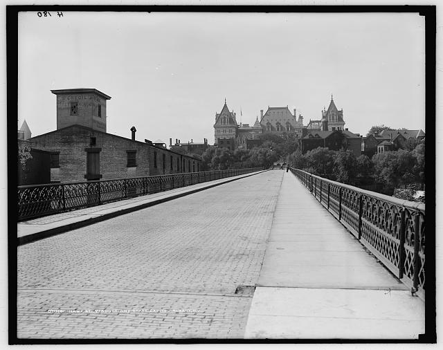 hawk st viaduct c.1905.jpg